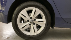 Volkswagen Golf 1.5 TSI 150 Life 5dr Petrol Hatchback